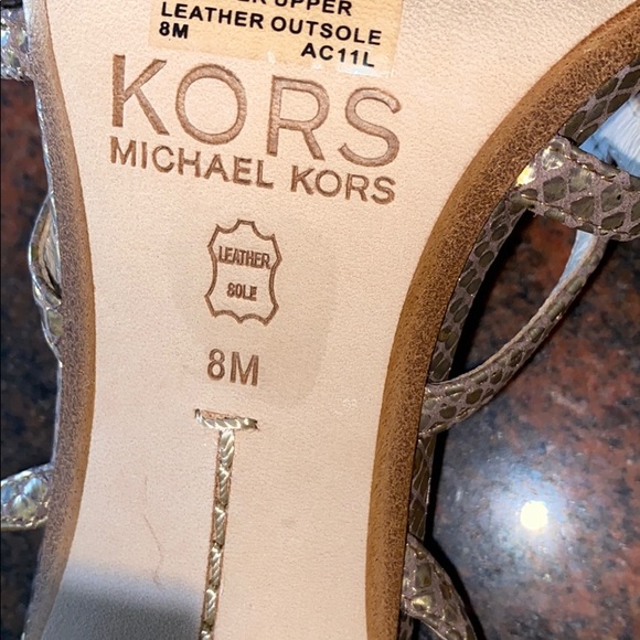 Michael Kors Gold Snake Strappy Sandals sz 8 - Picture 5 of 5